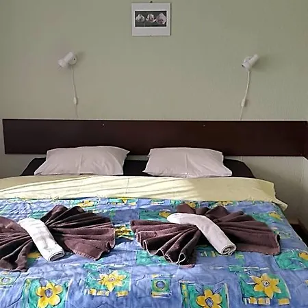 Terve Отель